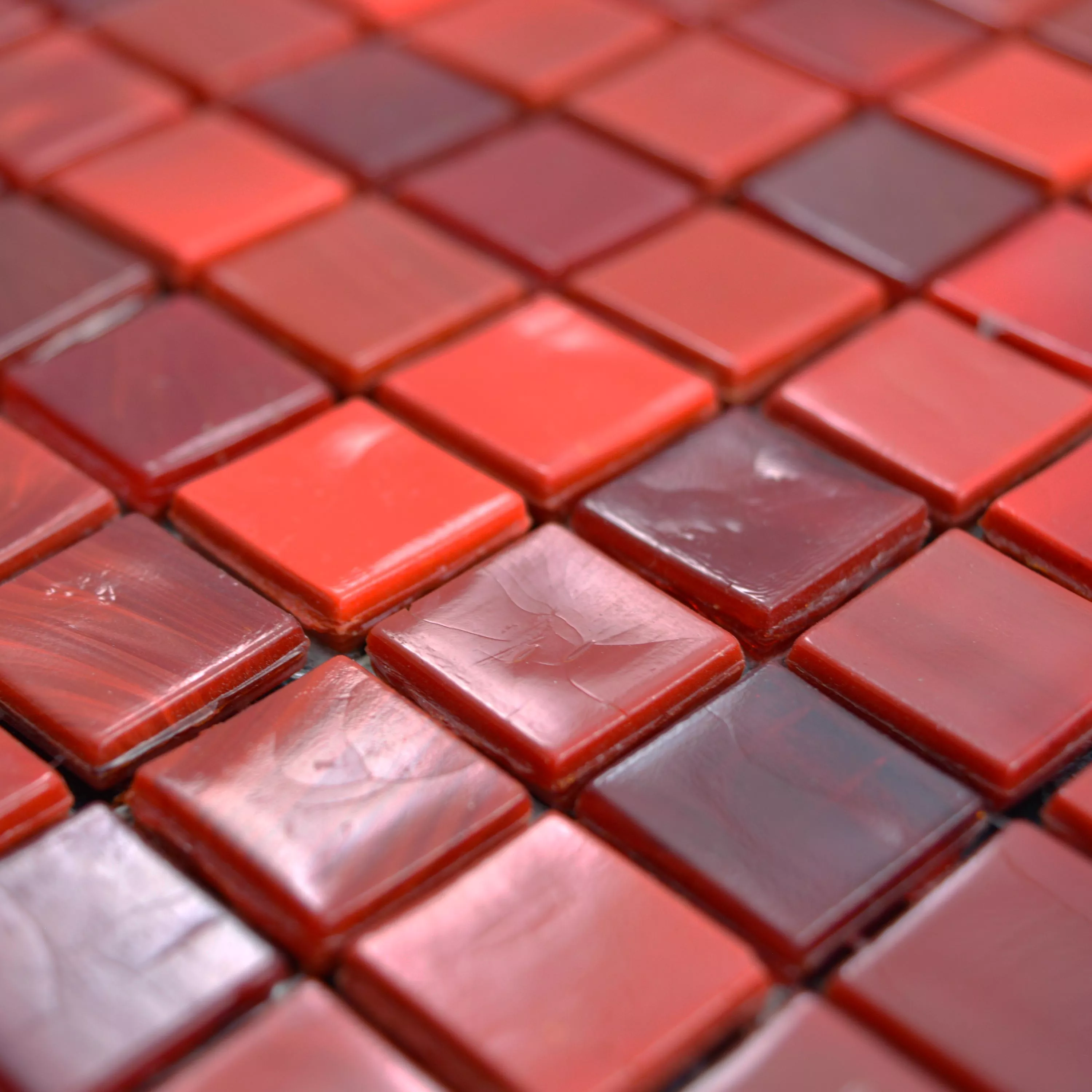 Sample Glass Mosaictiles Rexford Nacre Effect Red