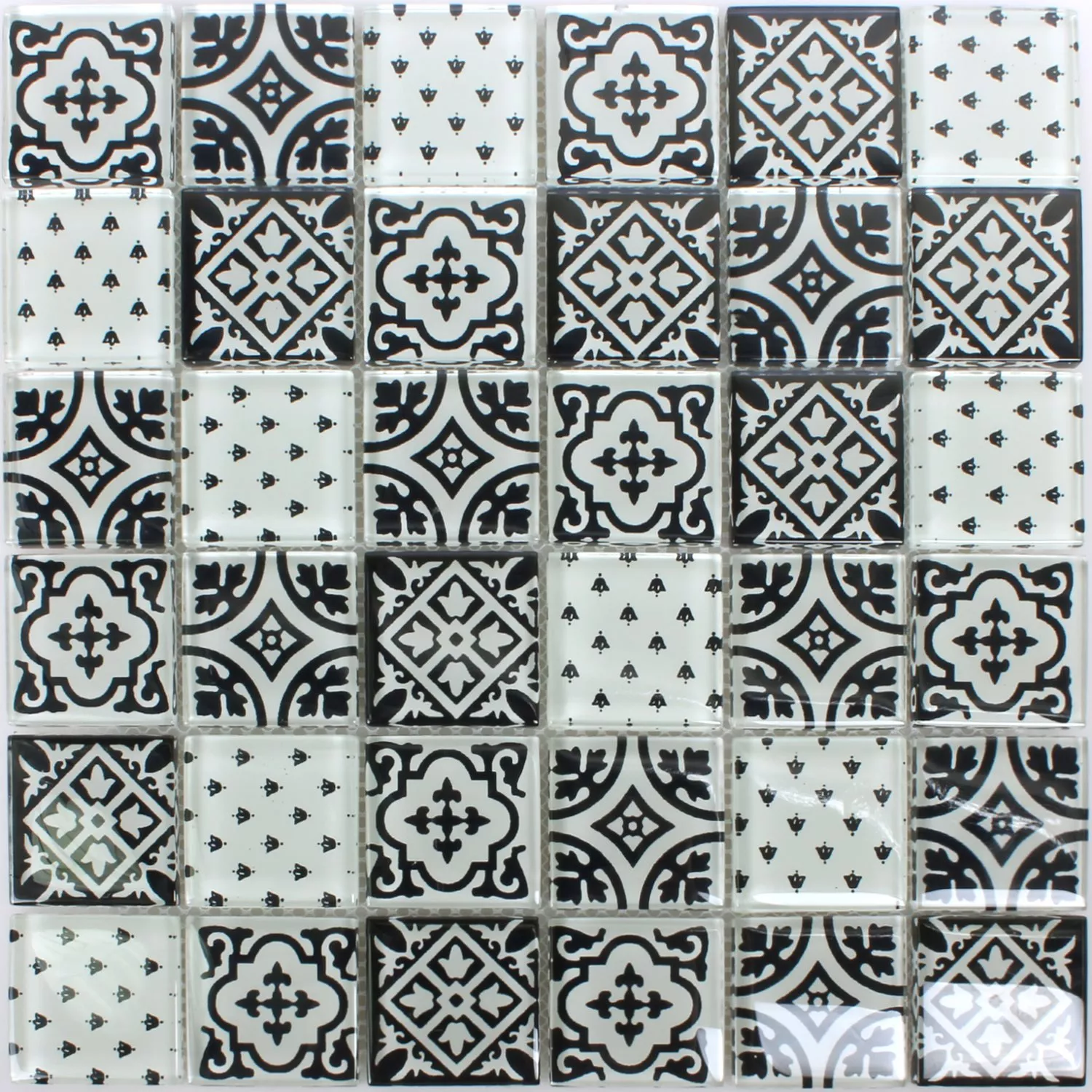 Sample Mosaic Tiles Glass Dante Black White