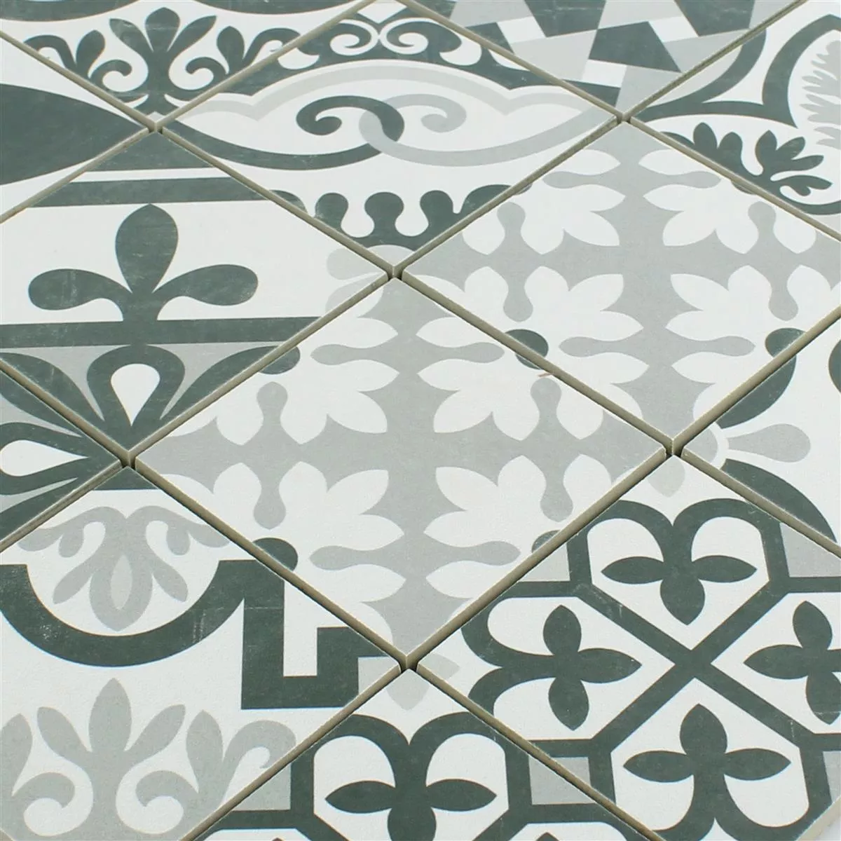 Ceramic Mosaic Retro Tiles Utopia Black White R10/B