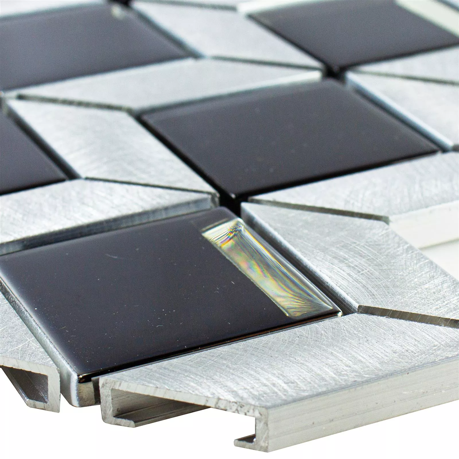 Glass Metal Mosaic Tiles Tanja Black Silver Cube Glass Metal Mosaic Tiles Tanja Black Silver Cube