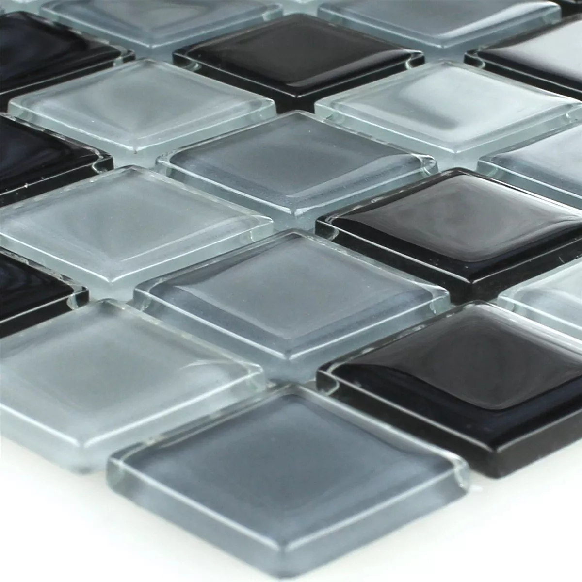 Mosaic Tiles Glass Black Mix 25x25x4mm