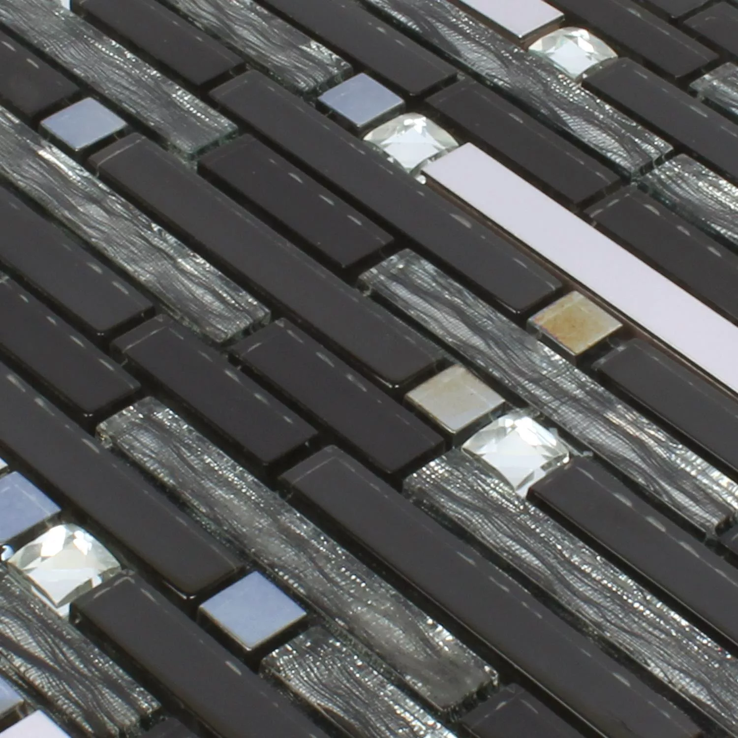 Mosaic Tiles Glass Metal Latoya Silver Black