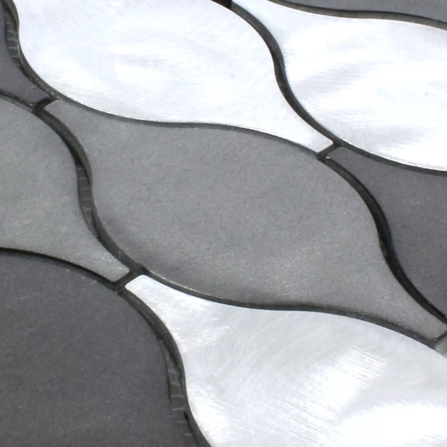 Sample Mosaic Tiles Aluminium Beverly Black Silver